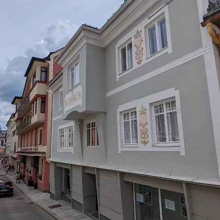 Apartment In Near Slopes